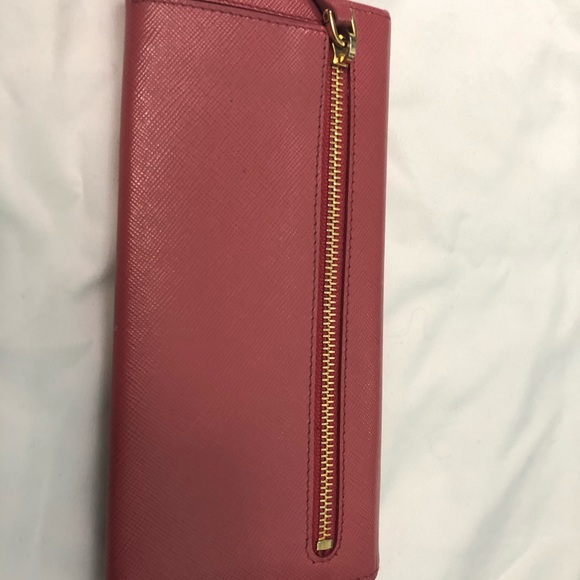 Prada leather wallet - Picture 3 of 8